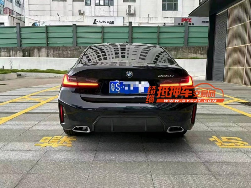 广州23年宝马3系9
