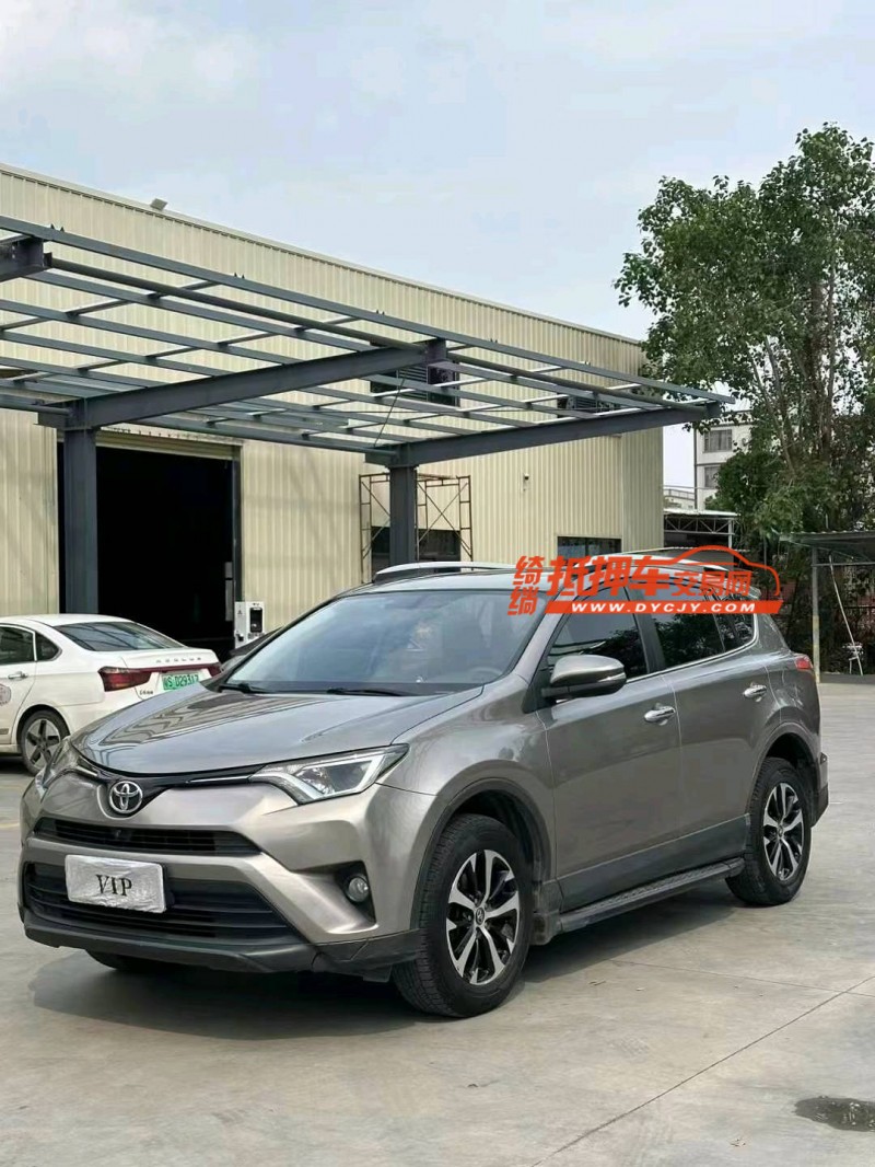中山17年丰田RAV45