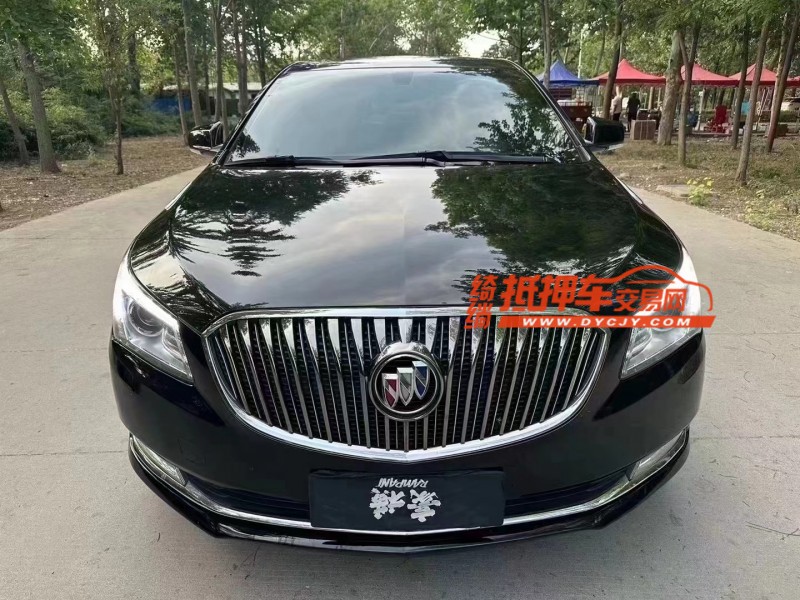 济宁15年别克君越1