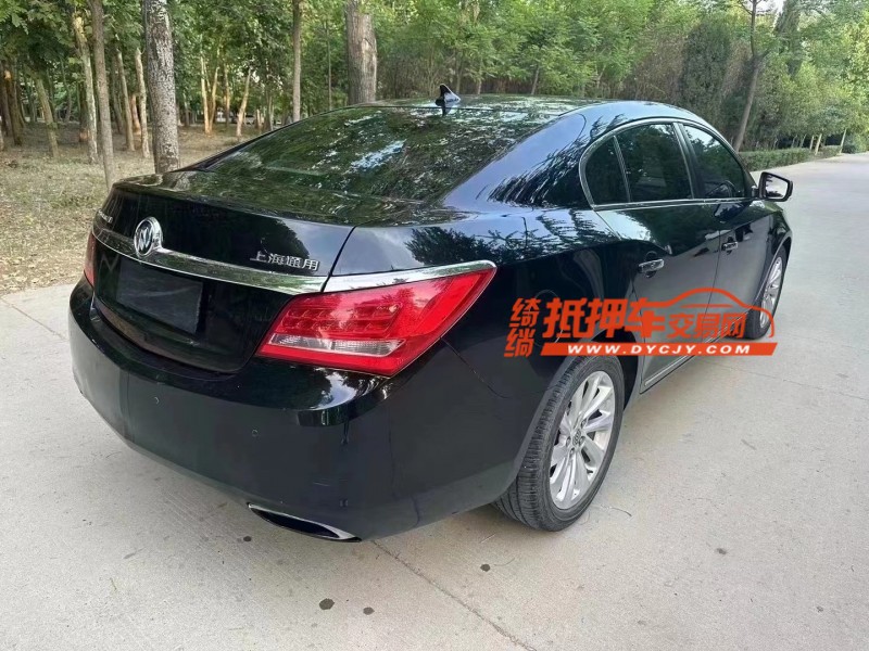 济宁15年别克君越5