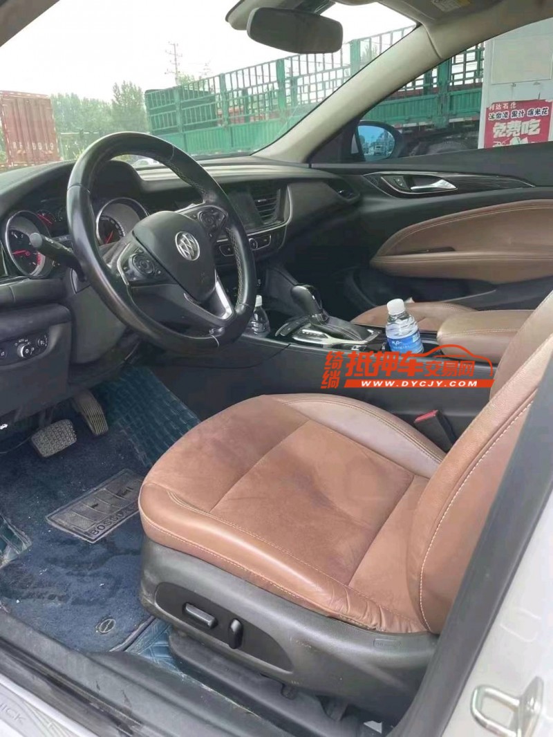 保定19年别克君威4