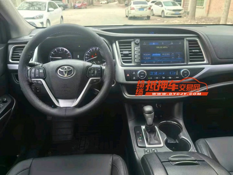 保定17年丰田汉兰达6