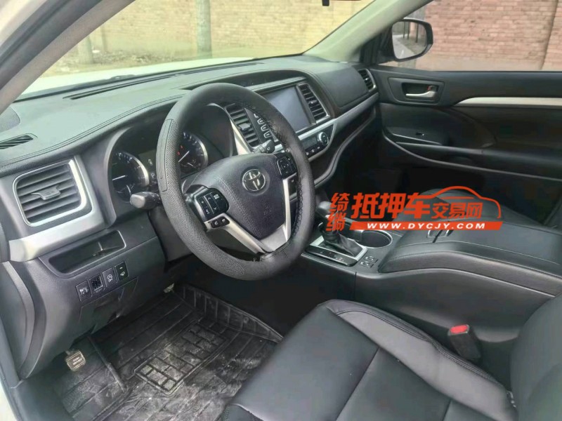 保定17年丰田汉兰达8