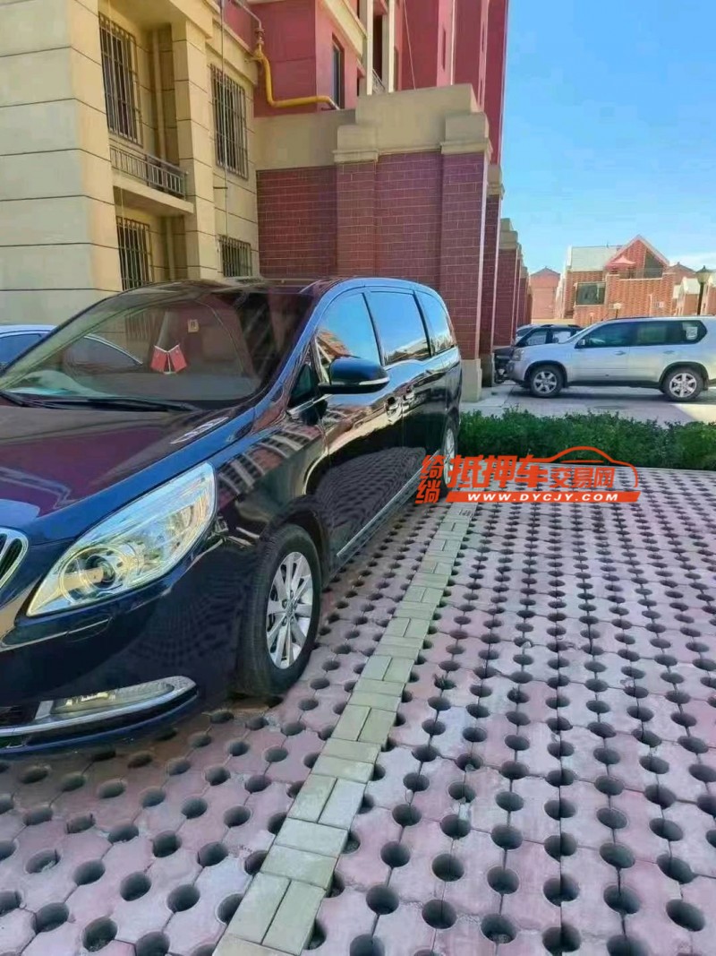 保定11年别克GL84