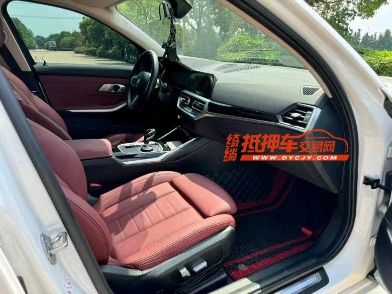 徐州21年宝马3系5