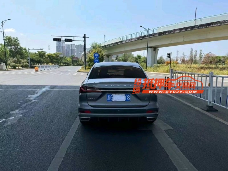 紹興24年榮威i54