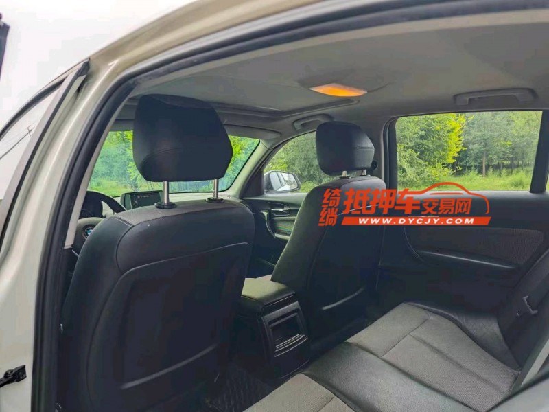 保定15年宝马1系7