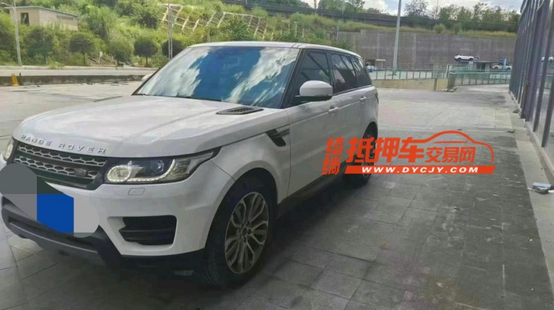 重庆18年路虎揽胜运动2