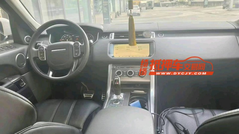 重庆18年路虎揽胜运动9