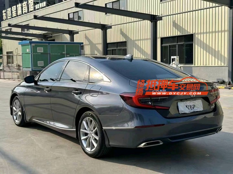 中山22年本田雅阁4