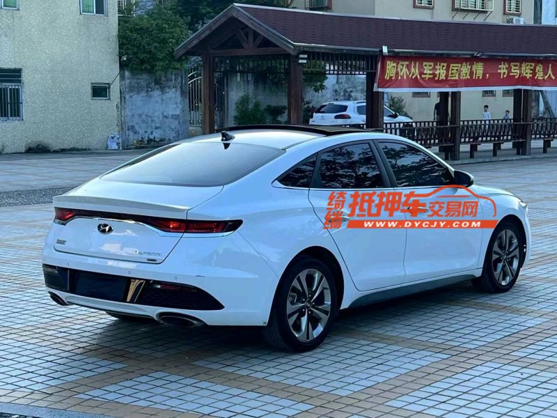 汕头19年现代菲斯塔8