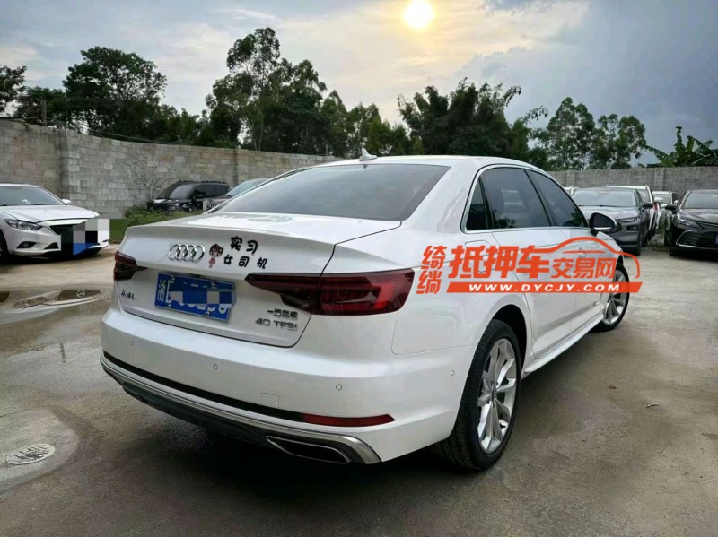 紹興19年奧迪A4L3