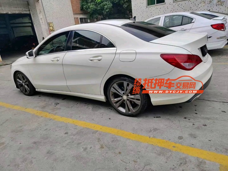 广州16年奔驰CLA7