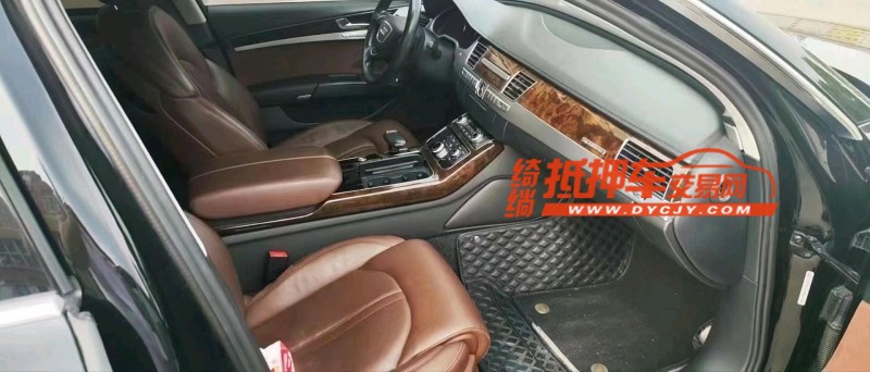 济宁18年奥迪A8L4