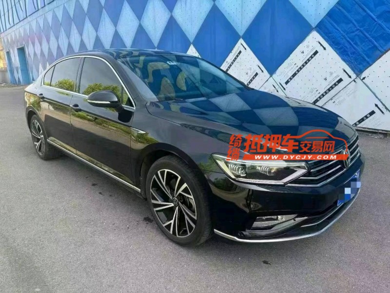 潍坊22年大众迈腾2