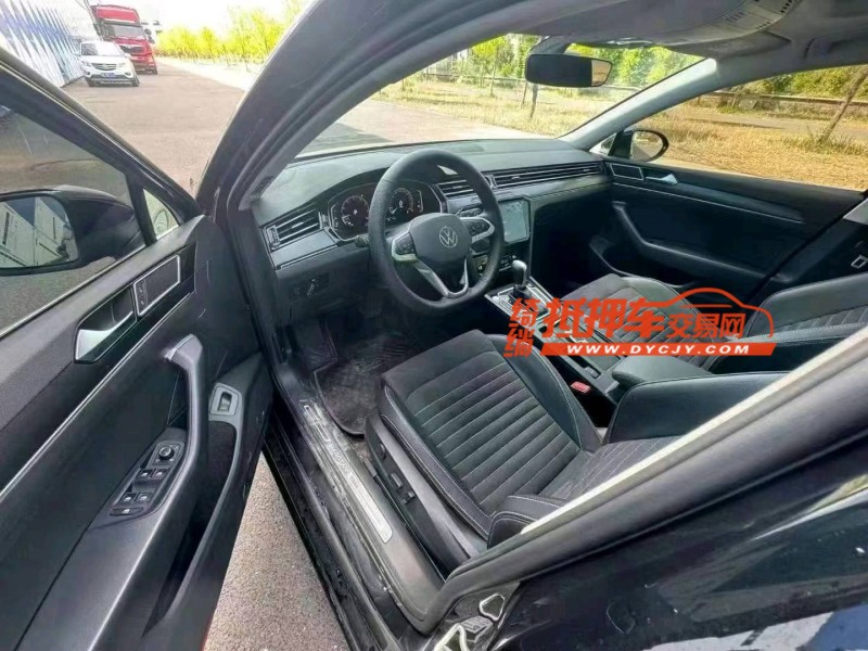 潍坊22年大众迈腾6