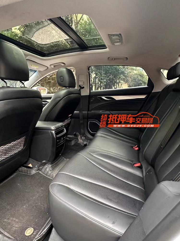 成都21年吉利博瑞7