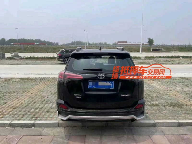 烟台19年丰田RAV4荣放3