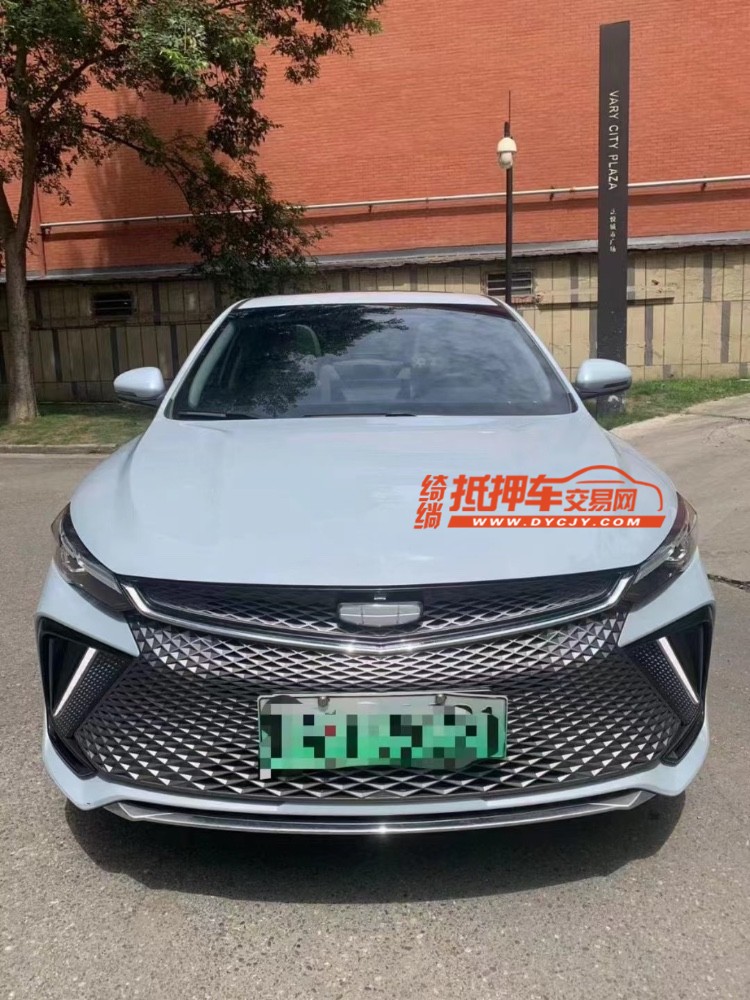 成都22年吉利帝豪1