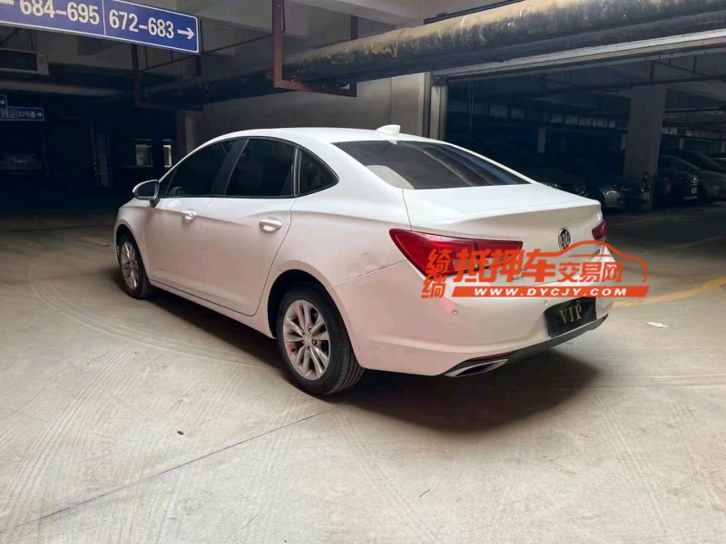 烟台18年别克威朗4