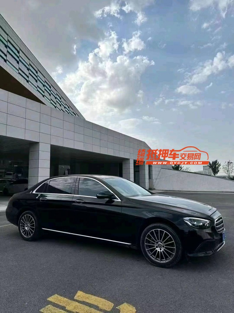 潍坊22年奔驰E8