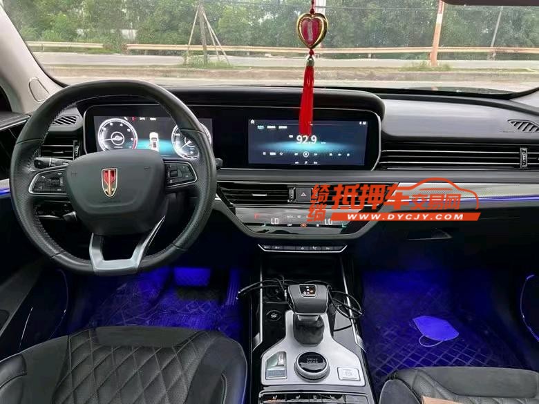 汕头21年红旗HS56
