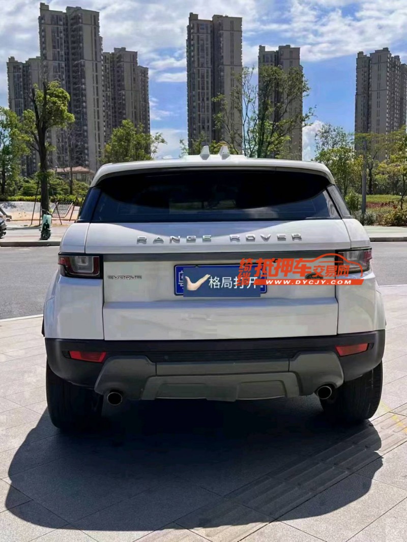 佛山17年路虎极光3