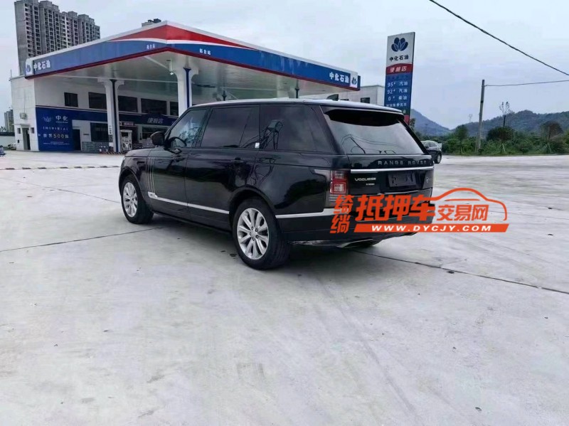 济宁17年路虎揽胜行政8