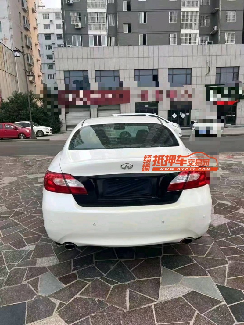 濟寧15年英菲尼迪Q709
