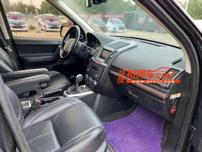 济宁12年路虎神行者6