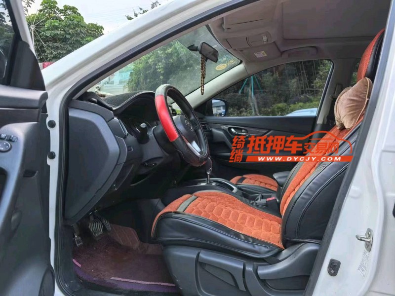广州17年日产奇骏8