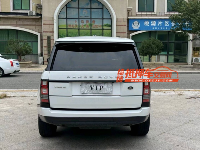 青岛15年路虎揽胜行政5