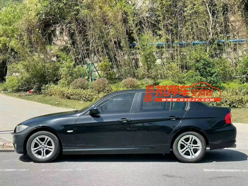 广州12年宝马3系8