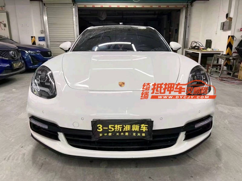 广州17年保时捷帕拉梅拉1