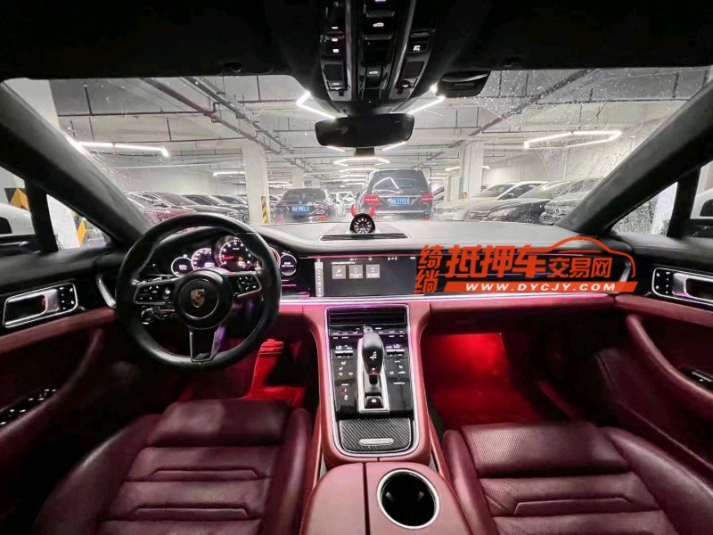 广州17年保时捷帕拉梅拉6