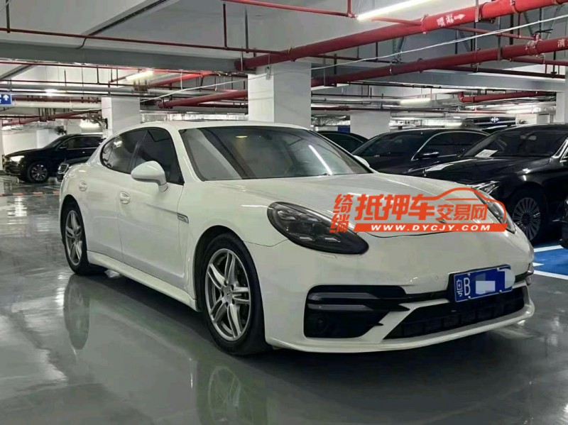 广州13年保时捷帕拉梅拉2
