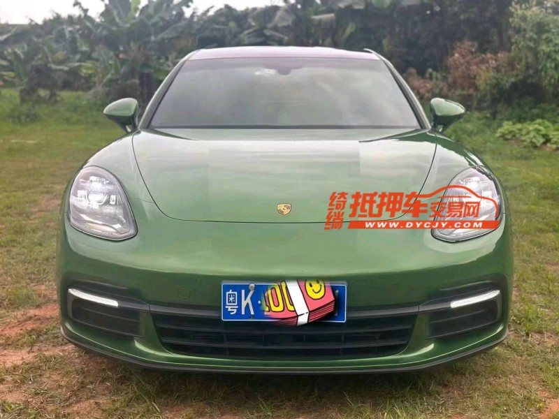 广州19年保时捷帕拉梅拉1