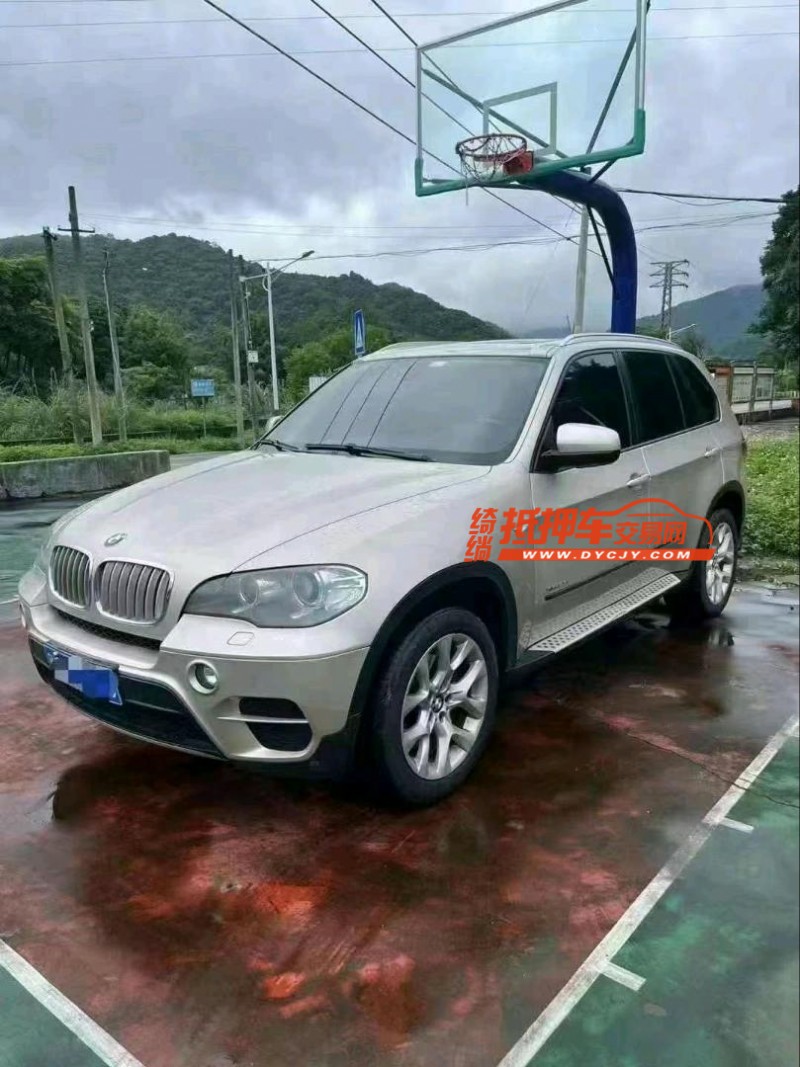 广州13年宝马X53