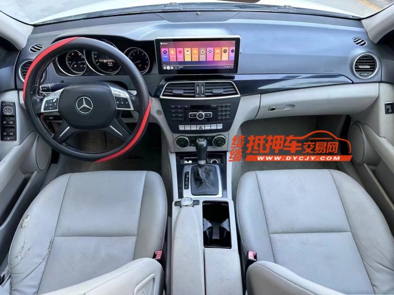济宁13年奔驰C7