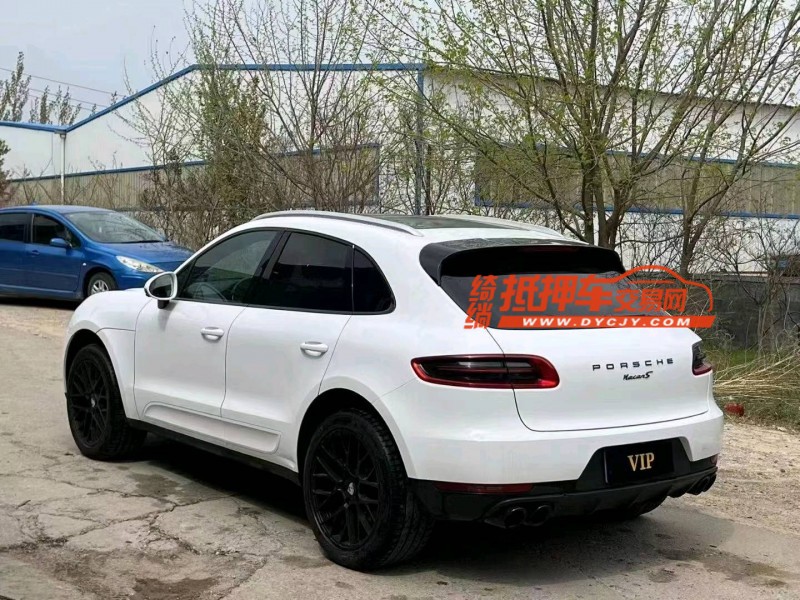 青岛18年保时捷Macan4