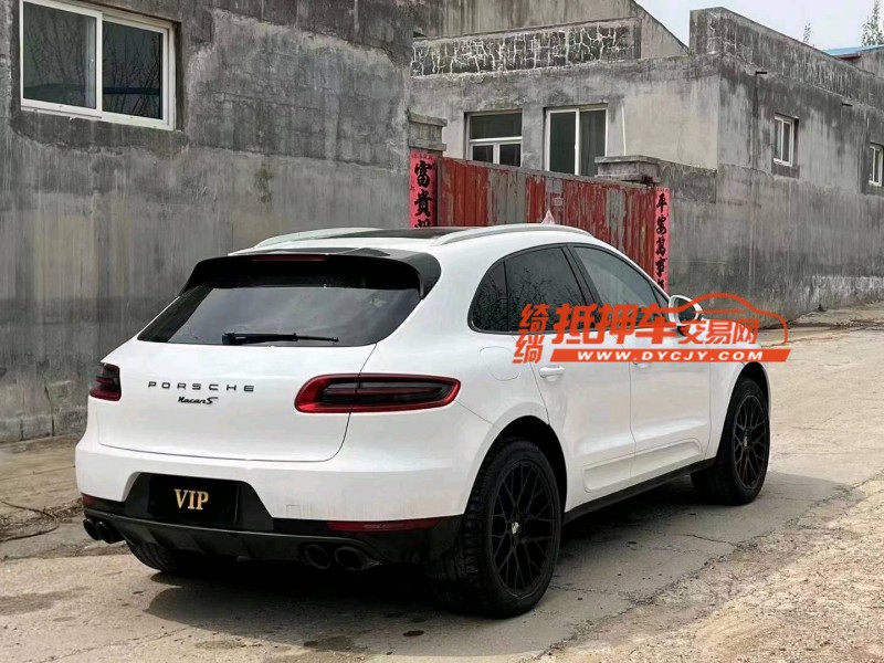 青岛18年保时捷Macan7