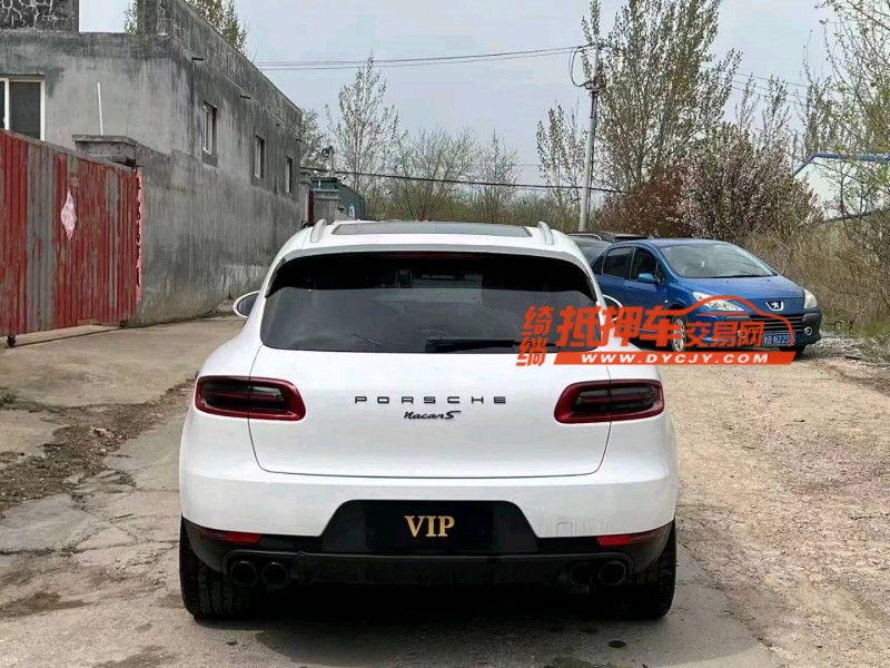 青岛18年保时捷Macan8