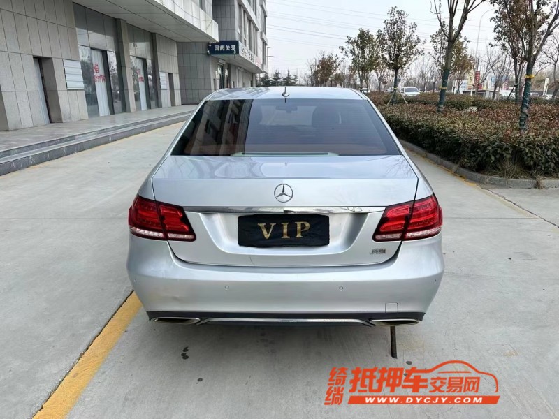 济宁16年奔驰E9