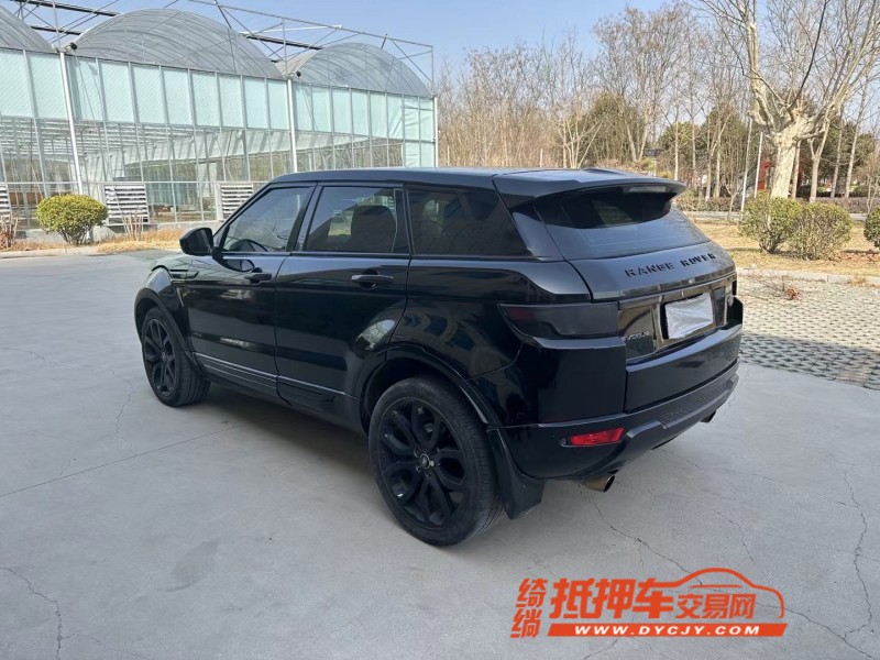 济宁16年路虎极光4