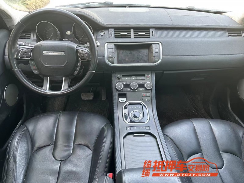 济宁16年路虎极光8