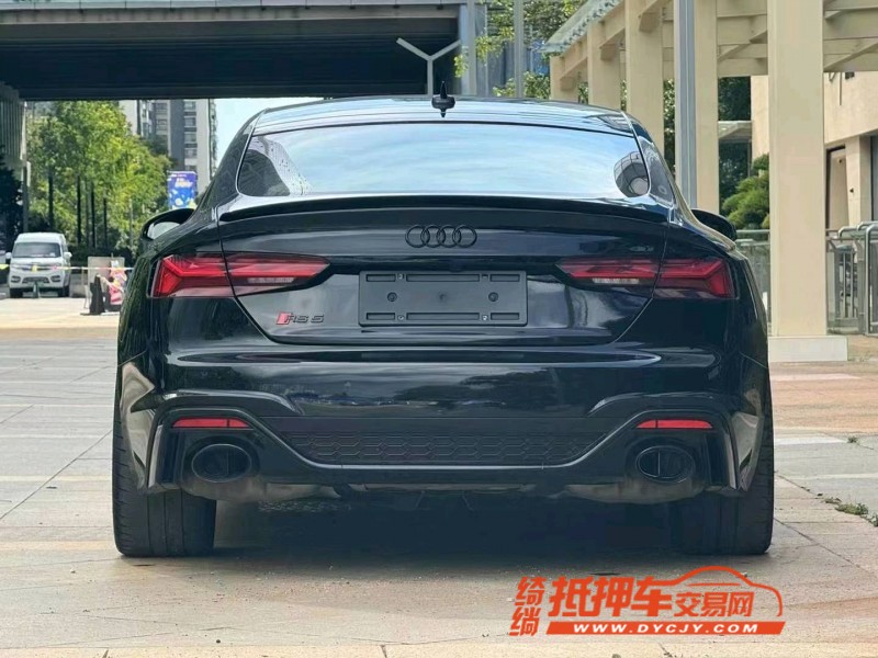 昆明21年奧迪RS55