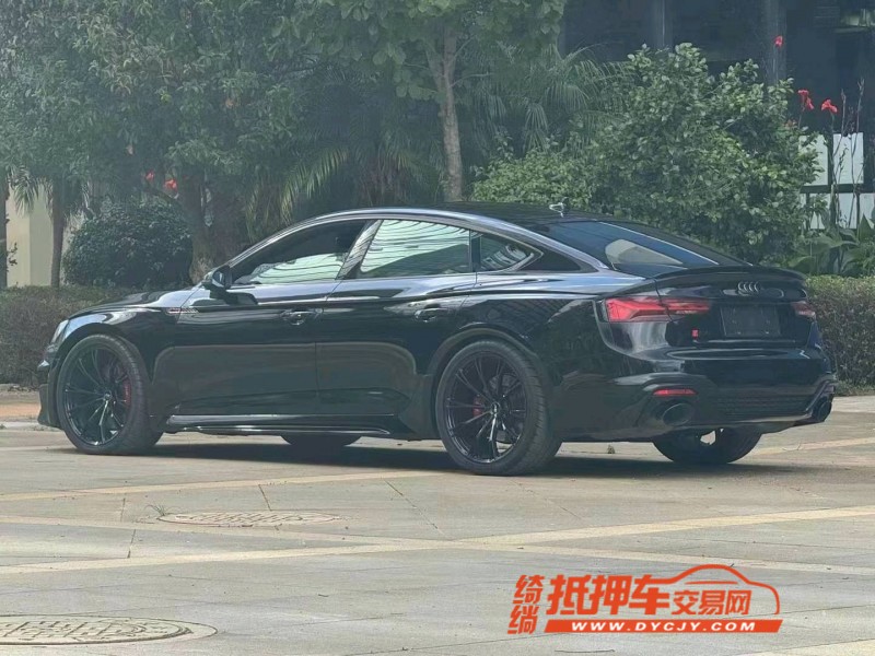 昆明21年奧迪RS56