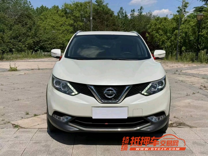 潍坊16年日产逍客1