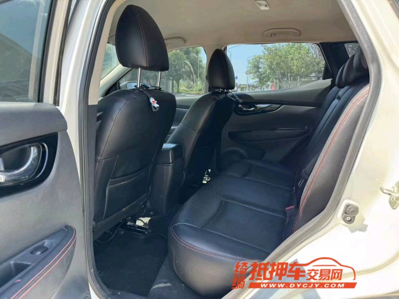 潍坊16年日产逍客6