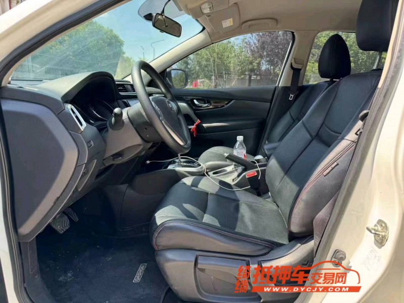 潍坊16年日产逍客8